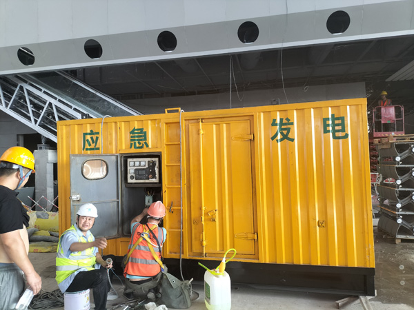 乌海怎样判断空气滤清器是否需要更换？